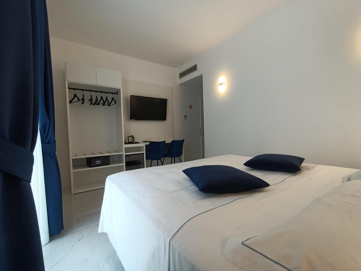Hotel Smart Cruise Civitavecchia Eksteriør bilde
